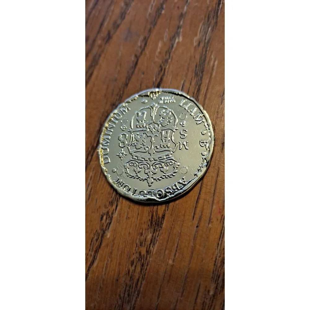 Vintage Liam B Absolutum Dominium‎ 8 Rare Plastic Pirate Coin Gold